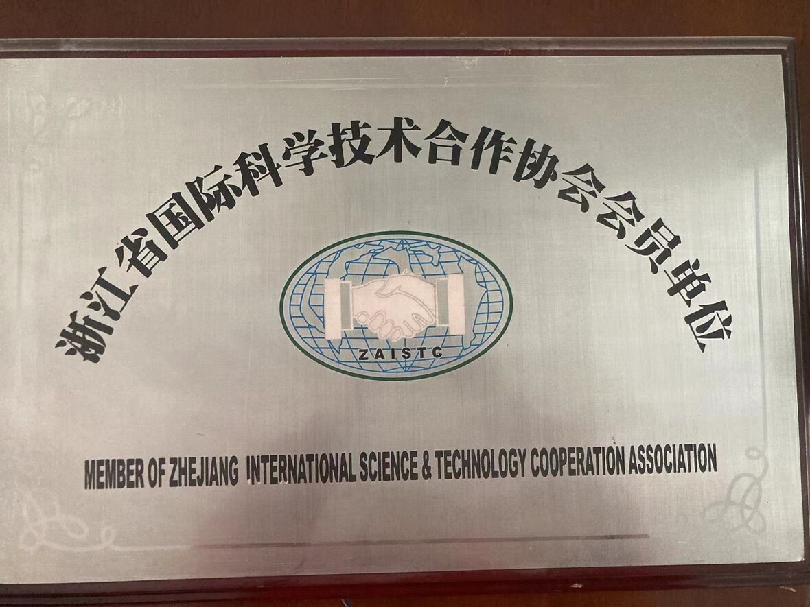 合作共赢，仲博CBIN冷水机欢迎各界监督